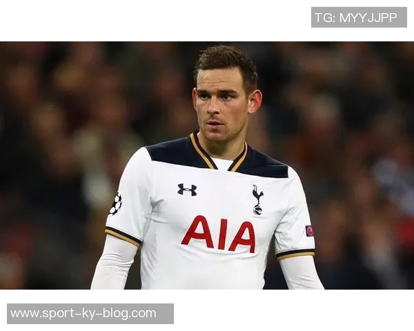 德天空报道31岁前锋格雷戈里施今日将进行体检重返奥格斯堡的最新消息