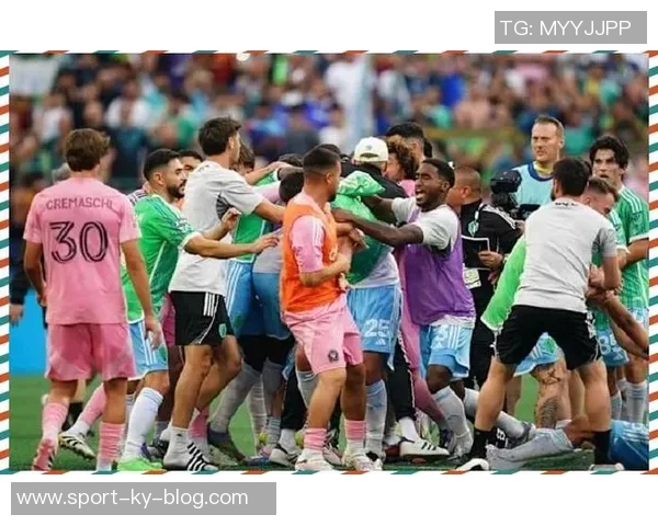 苏亚雷斯职业生涯争议回顾:咬人禁赛三次与歧视行为引发的风波 苏亚雷斯职业生涯争议回顾:咬人禁赛三次与歧视行为引发的风波